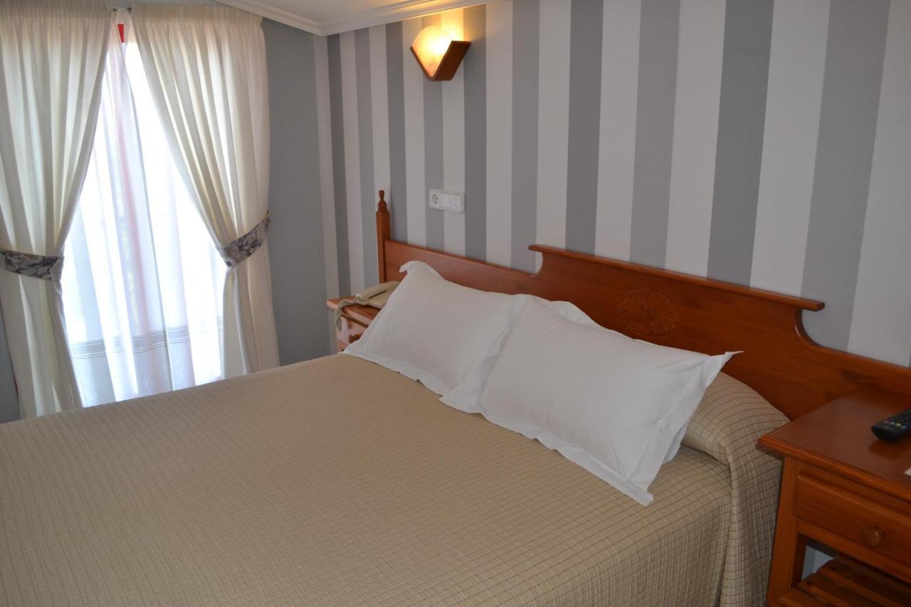 Hotel Piramide Portonovo Room photo