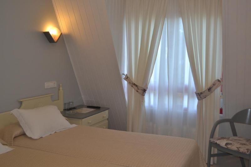 Hotel Piramide Portonovo Exterior photo